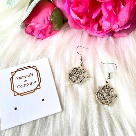 🕸Spiderweb Dangle Earrings Halloween - Picture 6 of 7